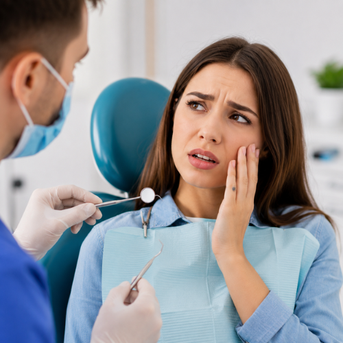 10 Early Signs You Need to Visit a Dentist